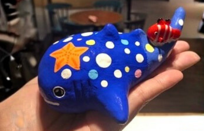 シーサー絵付け